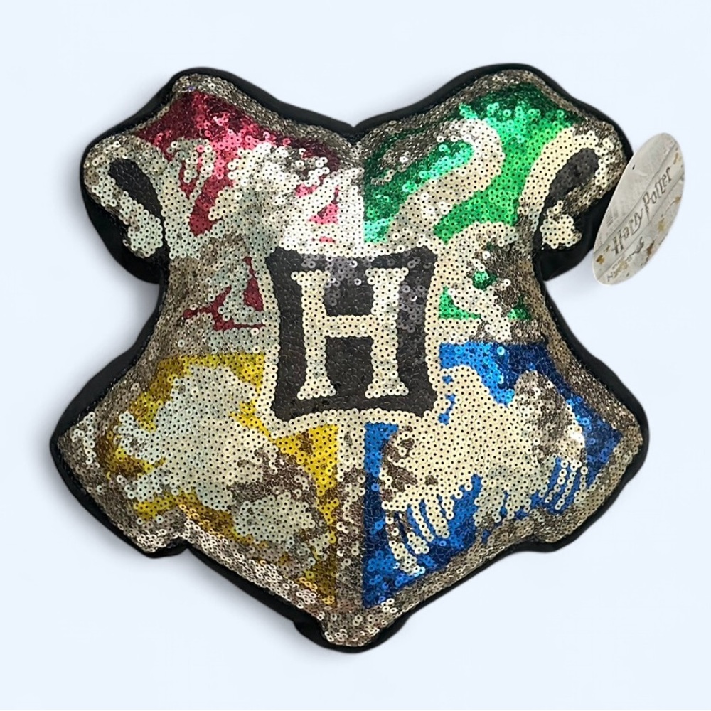 Brand New Harry Potter Hogwarts Collectible Sequin Throw Pillow